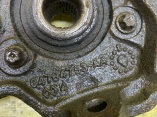 Поворотный кулак передний левый, ориг. номер 04764753, Dodge Stratus 2000-2003