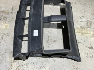 Воздуховод радиатора, ориг. номер 670065944, Maserati Levante 2016-2020