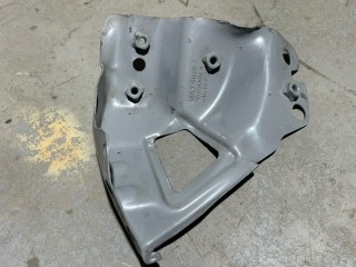 Кронштейн крыла передний правый, ориг. номер 6600044954, Geely Coolray SX11 2019-2024