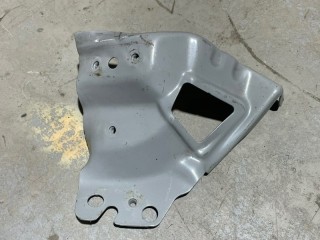 Кронштейн крыла передний правый, ориг. номер 6600044954, Geely Coolray SX11 2019-2024