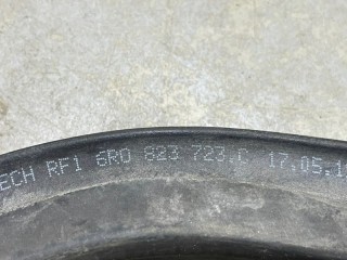 Уплотнитель капота, ориг. номер 6RO823723C, Volkswagen Polo 5 2009-2014