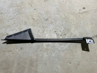 Направляющая стекла задняя правая, ориг. номер J686201120, Chery Tiggo 4 PRO 2020-2026