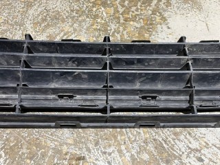 Решетка бампера передняя, ориг. номер STVWP6000GD0, Volkswagen Polo 5 2009-2014