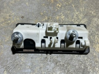 Кнопка замка багажника задняя, ориг. номер 5N0827566, Audi A6 C7 2011-2014