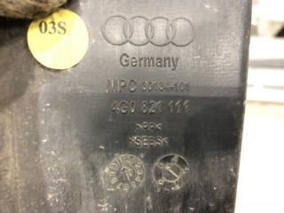 Наполнитель крыла передний левый, ориг. номер 4G0821111, Audi A6 C7 2011-2014