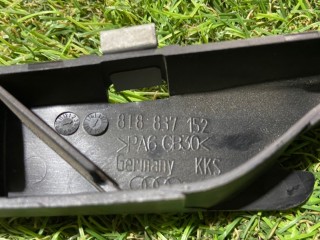 Крепление уплотнителя двери, ориг. номер 8T8837152, Audi A5 Sportback 8T 2007-2011