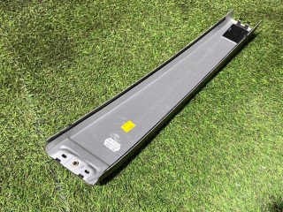 Накладка стойки двери правая, ориг. номер 7L5853318B4W9, Porsche Cayenne S 957 2007-2010