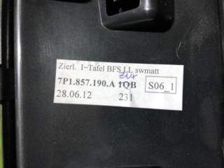 Накладка на центральную консоль, ориг. номер 7P1857190A, Volkswagen Touareg NF II 2 2010-2014