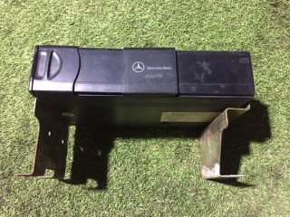 CD Чеинджер, ориг. номер A2038209089, Mercedes-Benz G-class 400 CDI W463 1990-2006