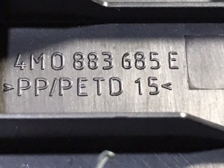 Накладка рельс сиденья. задняя левая, ориг. номер 4M0883685E, Audi Q7 II 4M 2015-2019