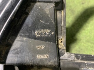 Рамка стекла двери задняя левая, ориг. номер 8E5839629C, Audi A4 B7 2004-2009