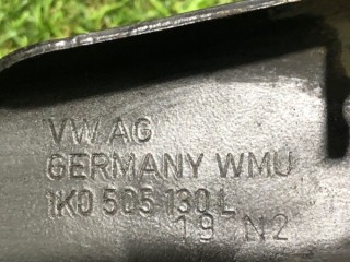 Кронштейн задний правый, ориг. номер 1K0505130L, Volkswagen Golf R line MK6 VI 6