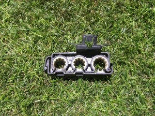 Крепление топливных трубок, ориг. номер 16127385405, BMW M5 CS F90
