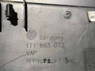 Обшивка консоли, ориг. номер 1T1863073, Volkswagen Caddy Maxi Фургон 2010-2015