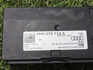 Разъем AUX USB, ориг. номер 4M0035724A, Audi Q7 4M 2015-2019