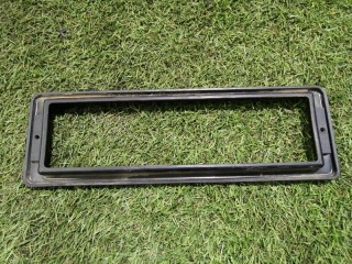 Накладка на СД-чейнджер, ориг. номер A4638200190, MERCEDES-BENZ G 500 463 1990-2006