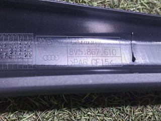 Накладка рамки двери передняя правая, ориг. номер 8V5867610, Audi A3 8V 2016-2020