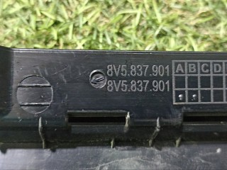Накладка стойки двери передняя левая, ориг. номер 8V5837901, Audi A3 8V 2016-2020