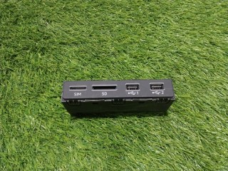 Разъем мультимедиа USB, ориг. номер 4N0035736A, Audi A6 C8 2018-2023