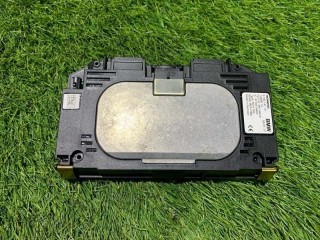 Беспроводное зарядное устройство для телефона., ориг. номер 84108782147, BMW 7 G12 2015-2019