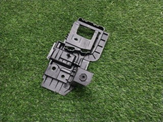 Кронштейн шторки багажника правый, ориг. номер 51477438242, BMW X5 G05 2018-2023