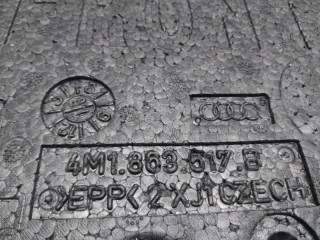 Наполнитель багажного отсека, ориг. номер 4M1863517B, Audi Q7 II 4M 2015-2019