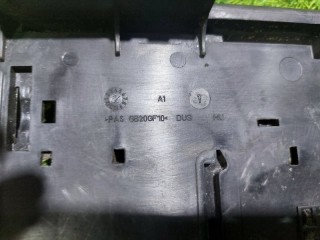 Блок предохранителей, ориг. номер 7P0937548F, Volkswagen Touareg