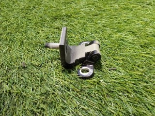 Петля крышки багажника, ориг. номер 5G6827301A, Volkswagen Tiguan