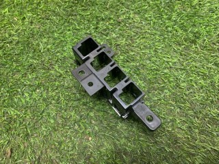 Кронштейн блока кнопок, ориг. номер 684921KK0A, NISSAN X-TRAIL T32 2013-2019