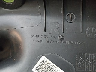 Накладка петли багажника правая, ориг. номер 51497383563, BMW 5 G30 LCI G30 Lci