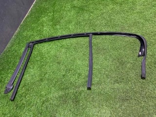Молдинг стекла двери задний правый, ориг. номер 51357381282, BMW 5 G30 LCI G30 Lci