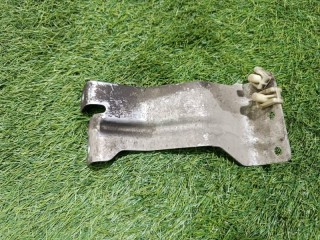 Кронштейн защиты бака правый, ориг. номер 51487158402, BMW X5 M 50D F15 2013-2018