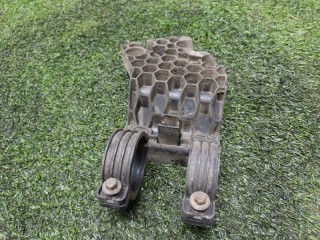 Кронштейн топливного фильтра., ориг. номер 13327208130, BMW X5 M 50D F15 2013-2018
