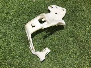 Кронштейн замка двери передний правый, ориг. номер 7P0837868A, Porsche Cayenne GTS 958 2010-2014