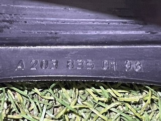 Уплотнитель воздухозаборника, ориг. номер A2038350198, Mercedes-Benz C-class W203 2000-2004