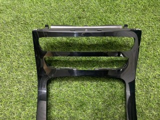 Рамка центральной консоли, ориг. номер A2388109900, Mercedes-Benz E class W213 2016-2021