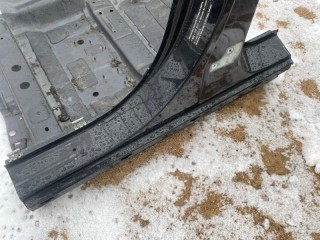Центральная стойка левая, ориг. номер A2136371301, Mercedes-Benz E class W213 2016-2021