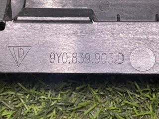 Накладка стойки двери задняя левая, ориг. номер 9Y0839903E, Porsche Cayenne E3 9Y 959 2017-2023