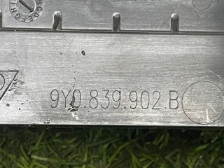 Накладка стойки двери задняя правая, ориг. номер 9Y0839902C, Porsche Cayenne E3 9Y 959 2017-2023