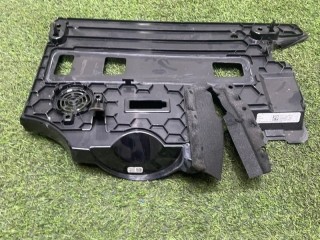 Накладка пространтсва для ног водителя, ориг. номер 51459399369, BMW X7 G07 2018-2022