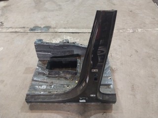 Центральная стойка левая, ориг. номер 7P6809607, Volkswagen Touareg NF (7P5) 2010-2014