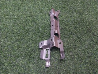 Кронштейн накладки стойки правый, ориг. номер 51437276792, BMW 3-Series F30 2015-2020