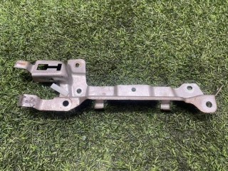 Кронштейн накладки стойки левый, ориг. номер 51437276791, BMW 3-Series F30 2015-2020