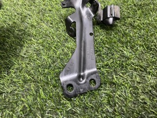 Кронштейн дроссельной заслонки, ориг. номер 11618647979, BMW X3 G01 2017-2021