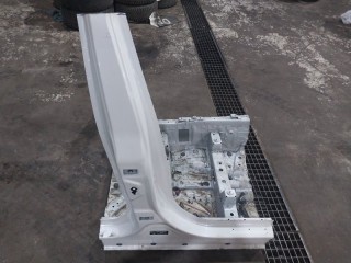 Центральная стойка правая, ориг. номер 41007494062, BMW X3 G01 2017-2021