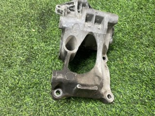 Кронштейн помпы, ориг. номер 11517644809, BMW 3-Series F30 2015-2020