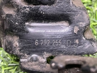 Кронштейн тормозного шланга передний левый, ориг. номер 34306792255, BMW 3-Series F30 2015-2020
