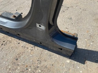 Центральная стойка левая, ориг. номер 41007427481, BMW 3-Series F30 2015-2020