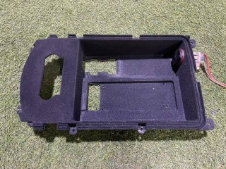 Бардачок центральной консоли, ориг. номер 4G0864981C, Audi A6 C7 2011-2014