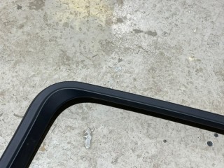 Накладка рамки двери задняя правая, ориг. номер 51427445504, BMW X5M F95 2019-2023